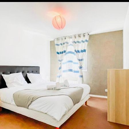 Virginia 600M De La Gare Apartment Annemasse Bagian luar foto